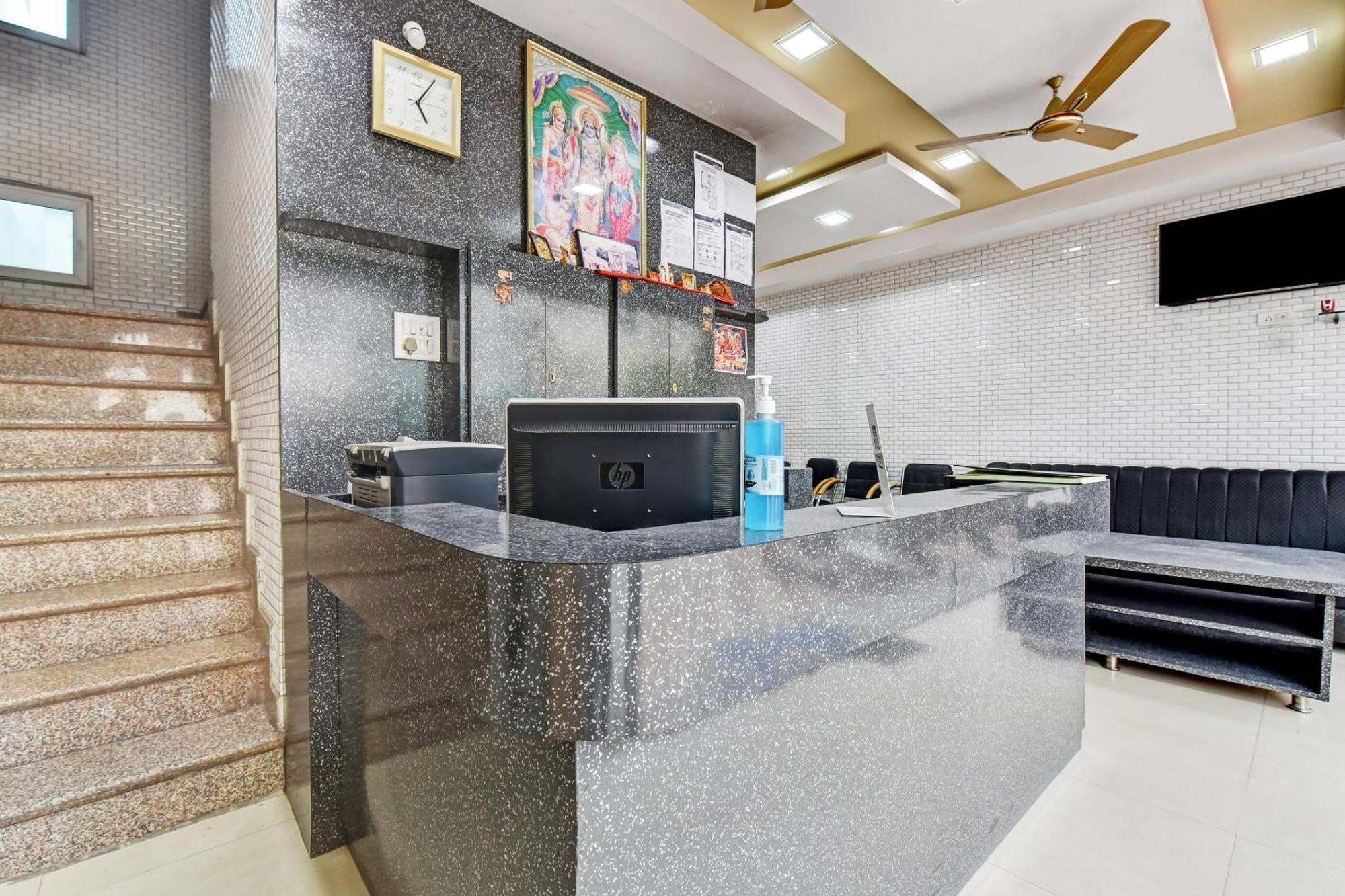 Hotel O Eleven Hotel & Banquet Kota  Εξωτερικό φωτογραφία