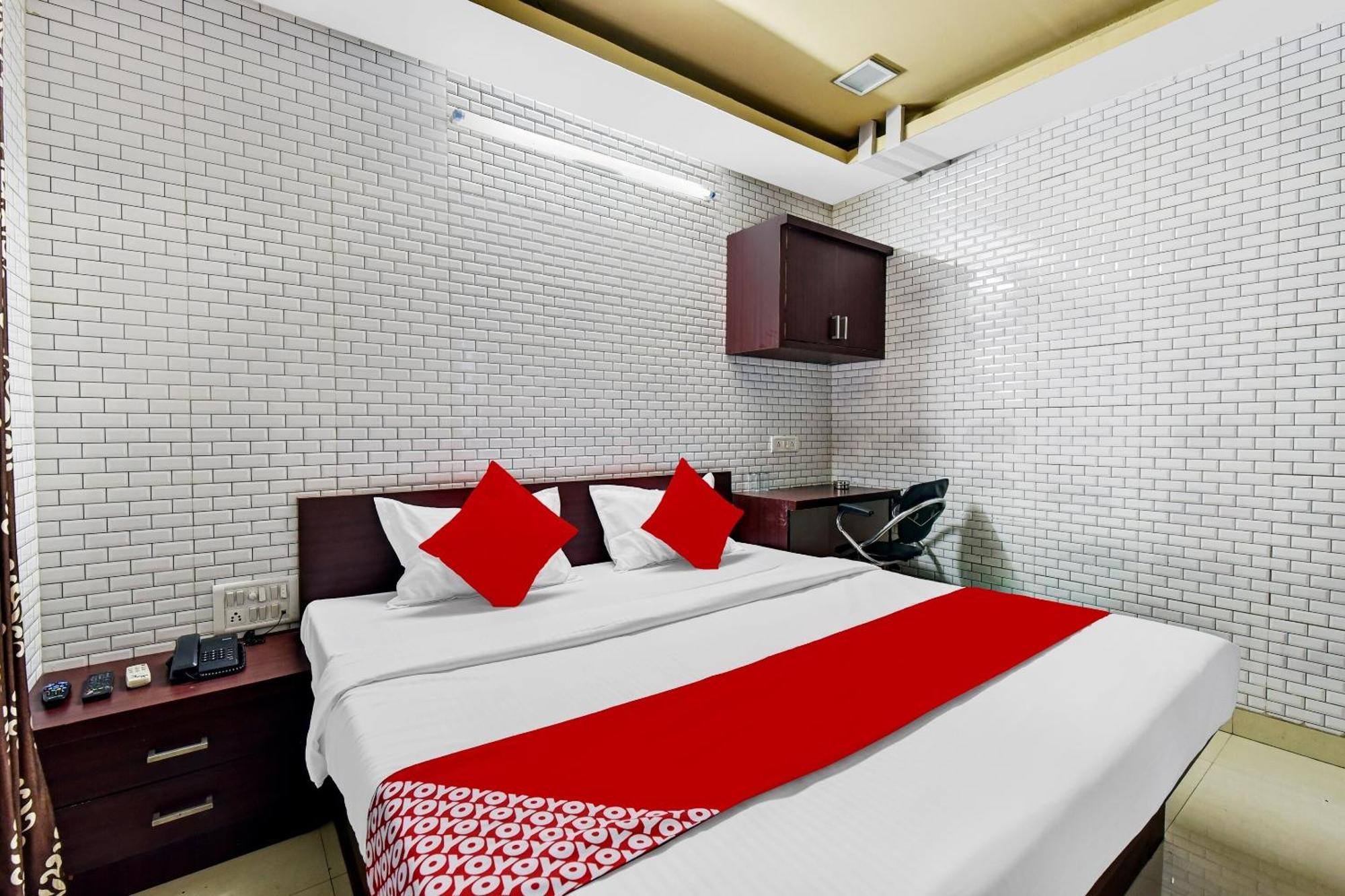 Hotel O Eleven Hotel & Banquet Kota  Εξωτερικό φωτογραφία